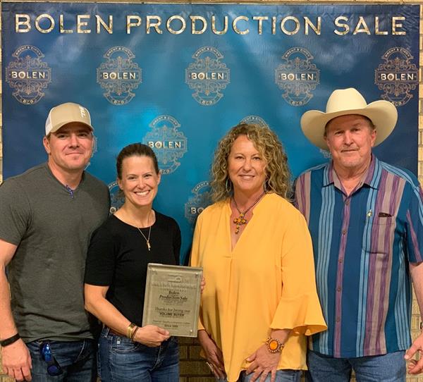 Bolen Production Sale Volume Buyers the Fritz Family with sale hosts Cindy &amp; Brent Bolen. 