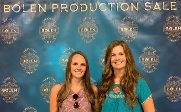 Hired Hand's Jaymie and Molly at the 2019 Bolen Production Sale. Hired Hand's Jaymie and Molly at the 2019 Bolen Production Sale.