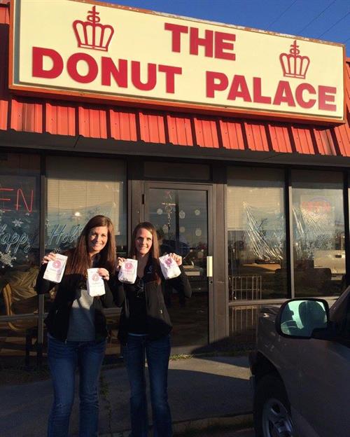 Molly and Jaymie at the Donut Palace